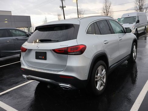 Used 2021 Mercedes-Benz GLA 250 4MATIC image 10
