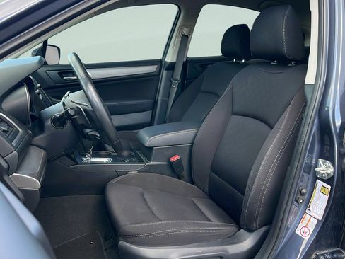 Used 2017 Subaru Legacy 2.5i Premium image 21