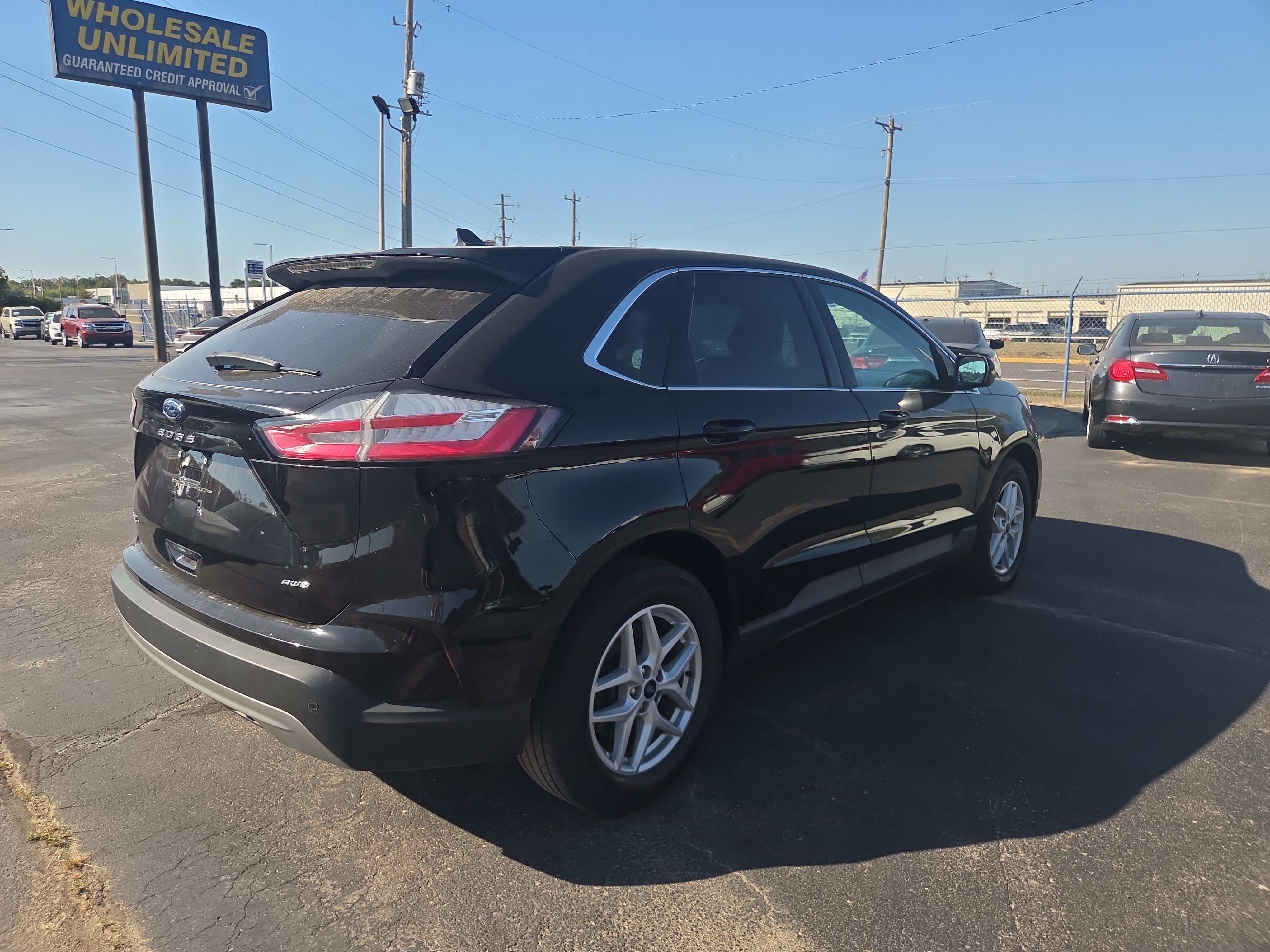 Used 2022 Ford Edge SEL AWD/4WD image 5