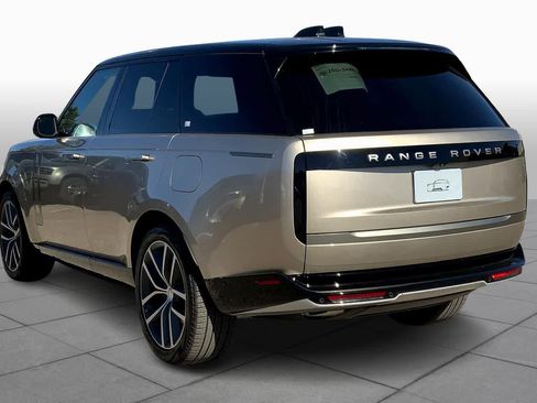 New 2025 Land Rover Range Rover SE image 12