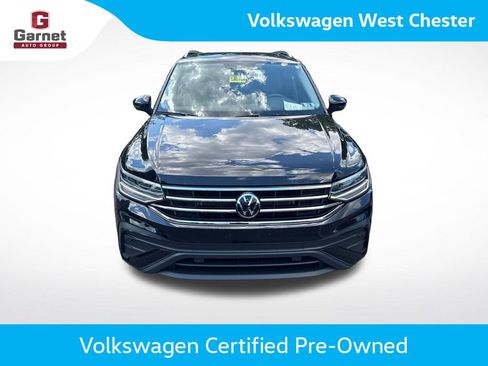 Certified 2024 Volkswagen Tiguan SE AWD/4WD image 11