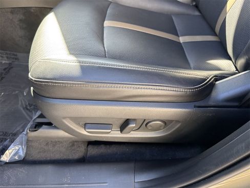 Used 2025 MAZDA CX-70 3.3 Turbo S w/ Premium Package image 42