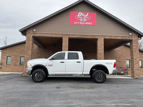 Used 2018 RAM 2500 Tradesman w/ Chrome Appearance Group image 41