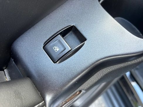 Used 2015 Chevrolet Tahoe LS RWD image 52