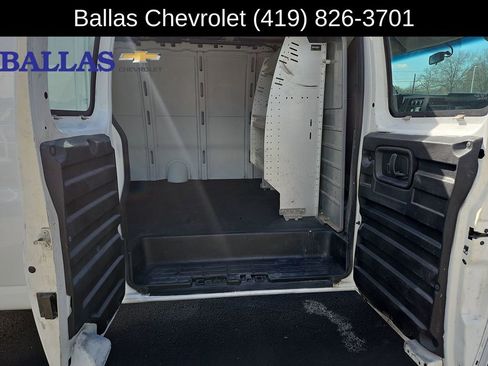 Certified 2015 Chevrolet Express 3500 Work Van image 27
