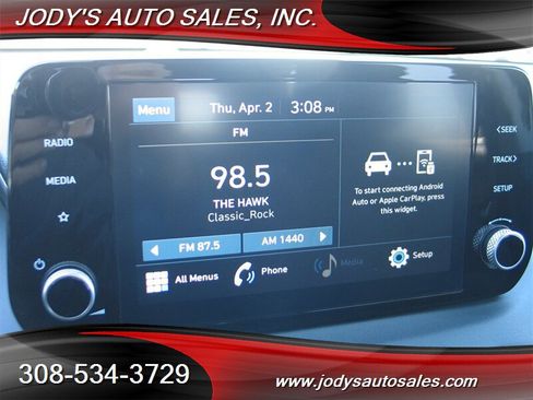 Used 2023 Hyundai Santa Fe SE image 14