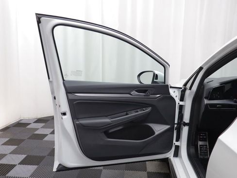 New 2026 Volkswagen GTI SE FWD image 5