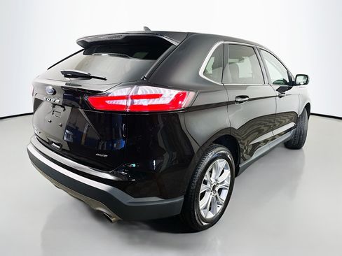 Used 2024 Ford Edge Titanium AWD/4WD image 7