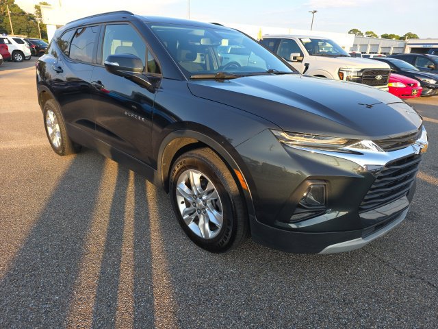 Used 2020 Chevrolet Blazer LT AWD/4WD image 2