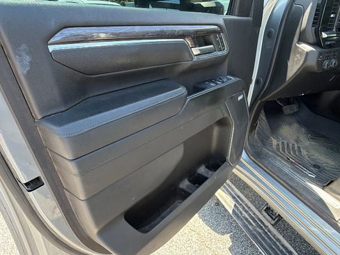 Used 2024 Chevrolet Silverado 2500 LTZ w/ LTZ Plus Package AWD/4WD image 14