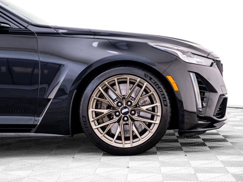 Used 2022 Cadillac CT5 V Blackwing RWD image 40