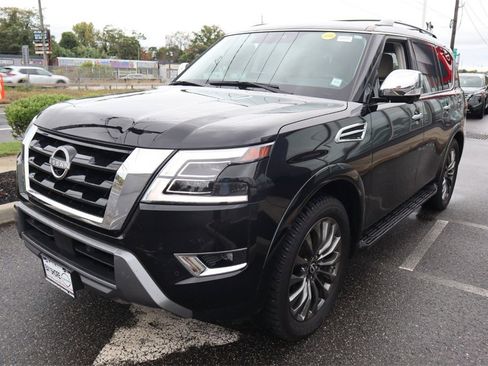 Certified 2024 Nissan Armada Platinum w/ Cargo Package image 6