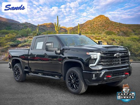 Used 2025 Chevrolet Silverado 2500 LT w/ Trail Boss Package AWD/4WD image 1