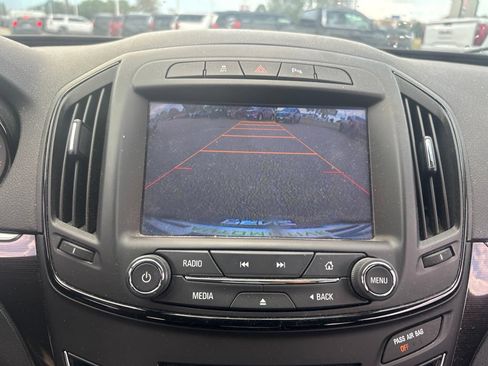 Used 2015 Buick Regal Premium FWD image 16