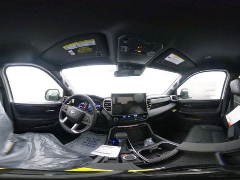 New 2026 Toyota Tundra SR5 image 33