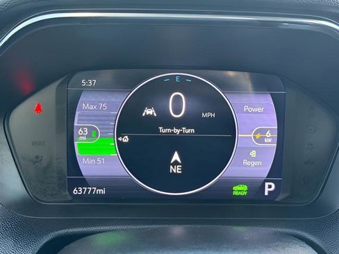 Used 2023 Chevrolet Bolt EUV LT image 10