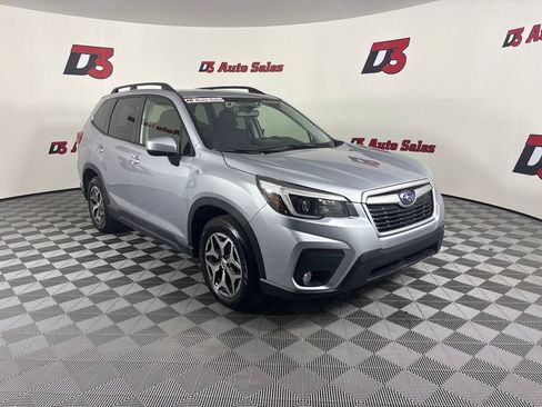 Used 2021 Subaru Forester Premium AWD/4WD image 8