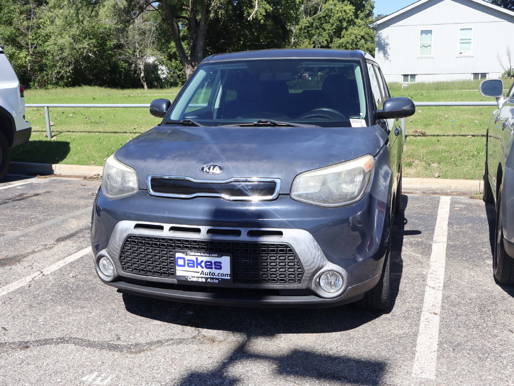 Used 2016 Kia Soul + FWD image 14
