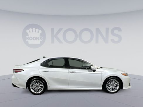Used 2019 Toyota Camry XLE w/ Driver Assist Package FWD image 12
