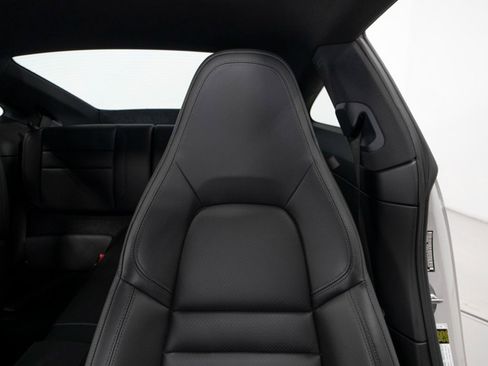 Used 2020 Porsche 911 Carrera S image 21