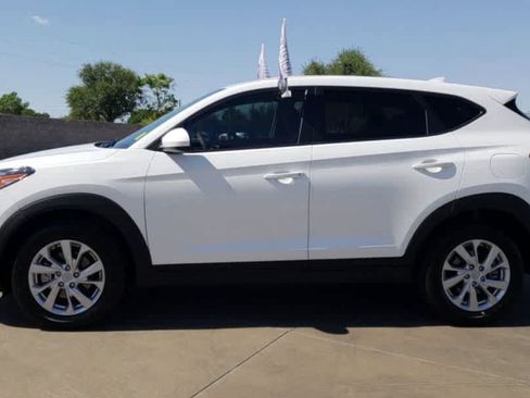 Used 2019 Hyundai Tucson SE image 9