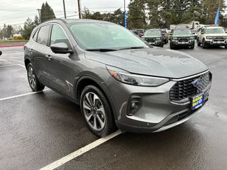 Used 2024 Ford Escape Platinum 360° Tour