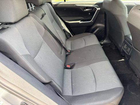 Used 2024 Toyota RAV4 XLE FWD image 9