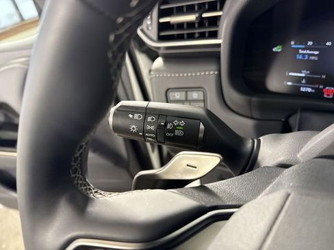 Certified 2025 Lexus LX 600 4WD w/ Interior Upgrade Package image 15