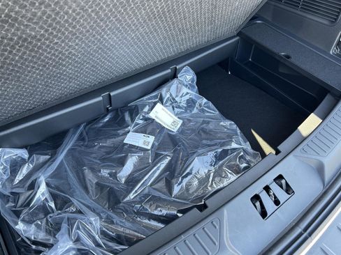 New 2025 Ford Explorer Active w/ Active Comfort Package image 47