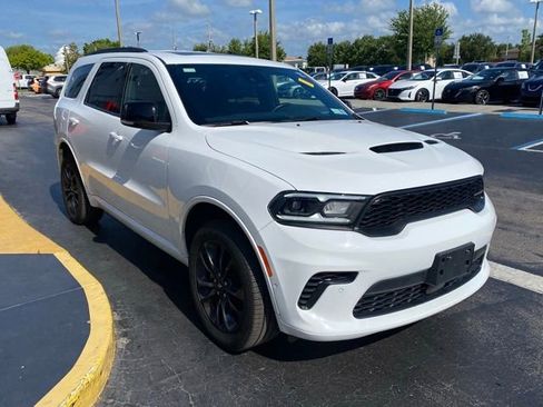 Used 2025 Dodge Durango GT AWD/4WD image 2