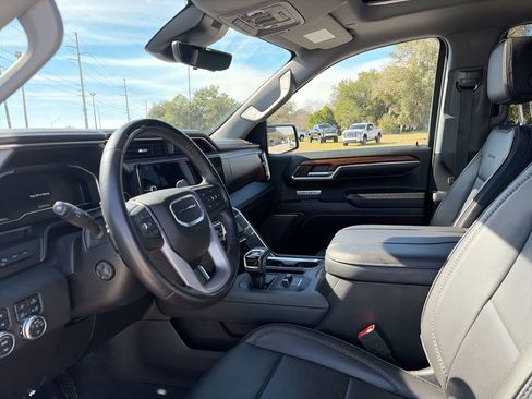 Certified 2023 GMC Sierra 1500 Denali image 11
