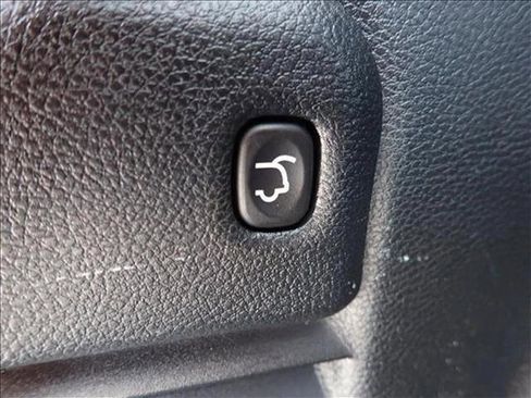 Used 2019 Jeep Grand Cherokee Limited w/ Trailer Tow Group IV AWD/4WD image 8