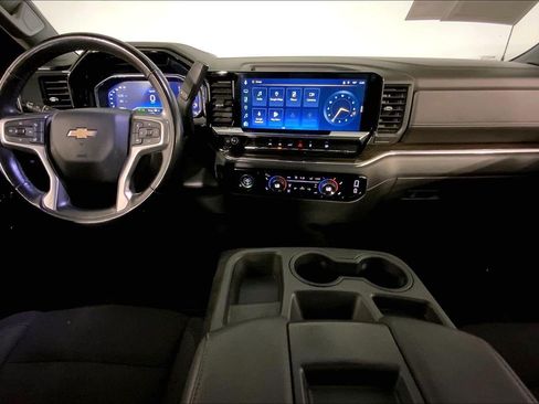 Used 2023 Chevrolet Silverado 1500 LT AWD/4WD image 15