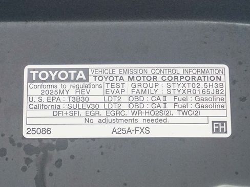 Certified 2025 Toyota RAV4 XLE Premium w/ Weather Package AWD/4WD image 31