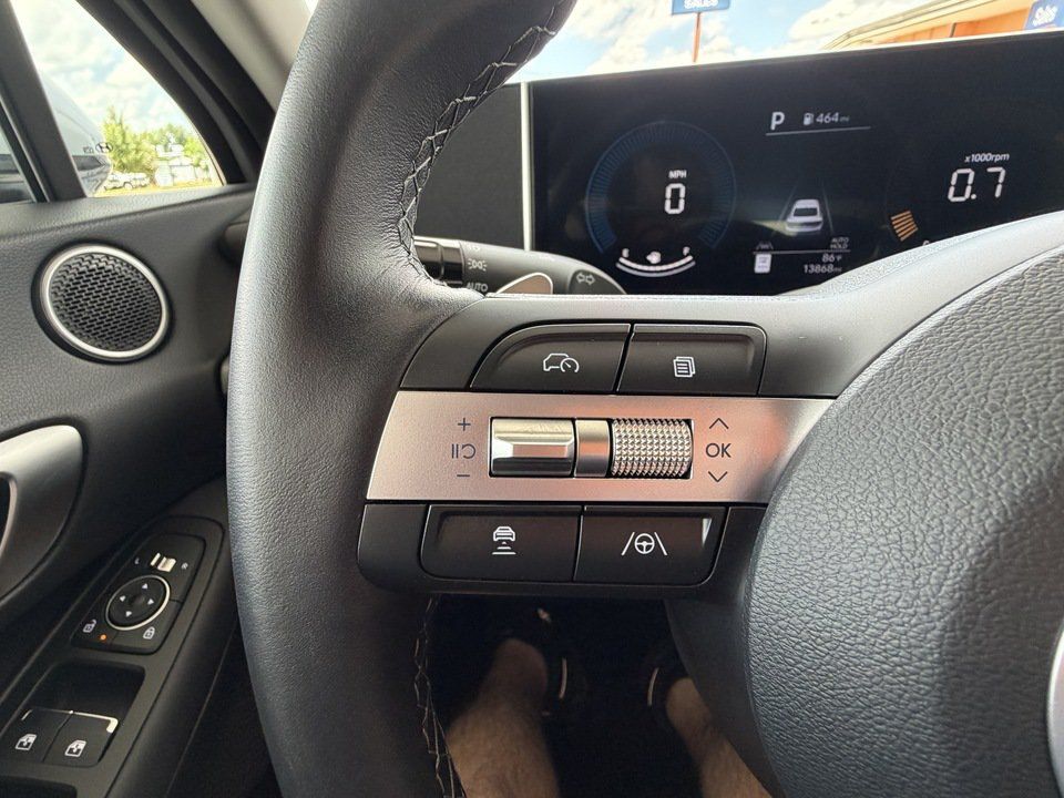 Used 2026 Hyundai Sonata SEL FWD image 14