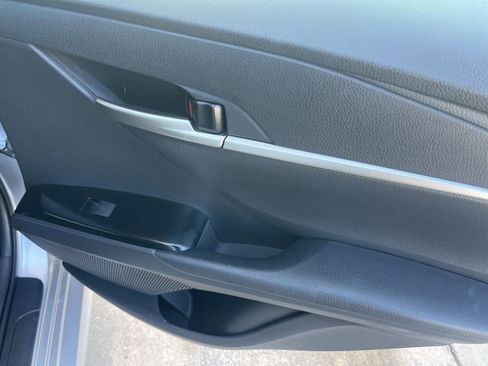 Used 2025 Toyota Camry LE image 23