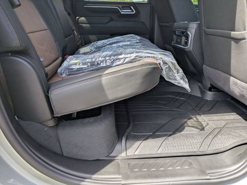 New 2026 Chevrolet Silverado 2500 High Country w/ Technology Package AWD/4WD image 36