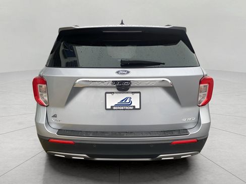 Used 2023 Ford Explorer XLT w/ Equipment Group 202A image 35