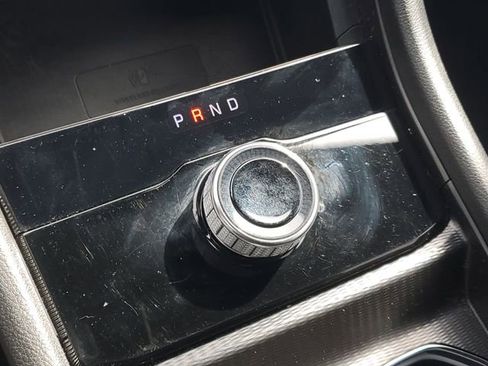 Used 2024 Jeep Grand Cherokee L Laredo AWD/4WD image 30