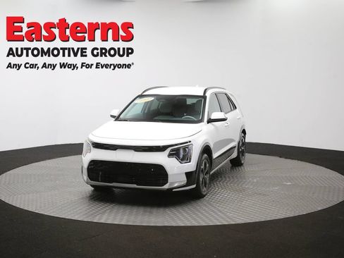 Used 2023 Kia Niro Wind FWD image 52