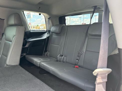 Used 2017 Chevrolet Tahoe LT RWD image 18