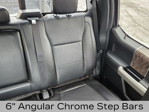 Used 2018 Ford F350 Lariat w/ Chrome Package image 17