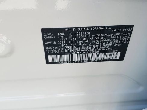 Used 2025 Subaru Ascent Premium image 31