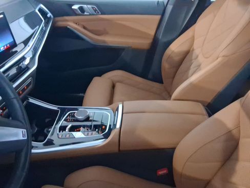 Certified 2024 BMW X5 sDrive40i w/ M Sport Package image 7