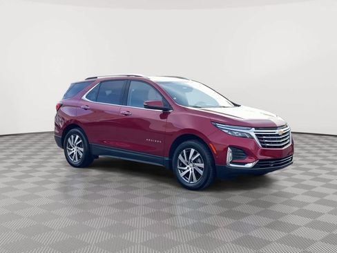 Used 2023 Chevrolet Equinox Premier image 2