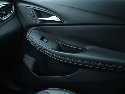 Used 2023 Buick Encore GX Select w/ Sport Touring Package image 10