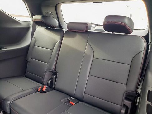 New 2026 Chevrolet Traverse Z71 w/ Driver Confidence Package image 23