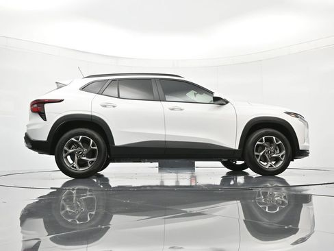 New 2026 Chevrolet Trax LT w/ Driver Confidence Package image 42