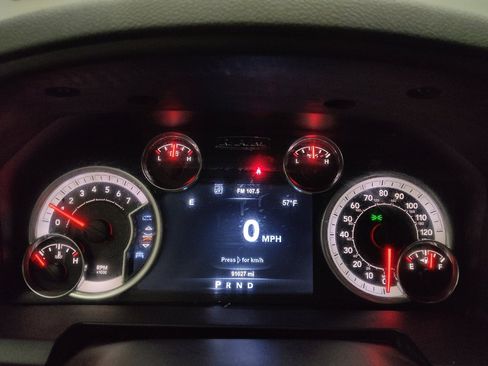 Used 2015 RAM 1500 Outdoorsman image 23