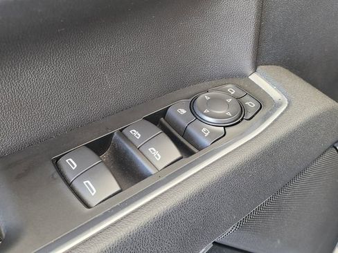 Used 2026 GMC Sierra 1500 SLT AWD/4WD image 14